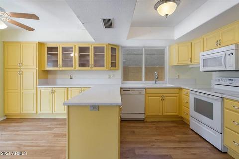1821 E Hearn Rd, Phoenix, AZ 85022 photo 9
