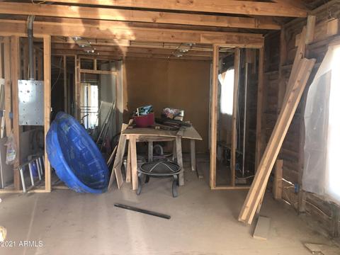 696 S Jefferson St, Coolidge, AZ 85128 photo 2