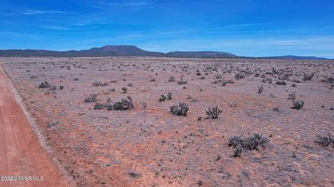 01 W Rolling Acres Rd #1101, Seligman, AZ 86337