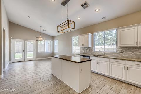 1405 E Clark Dr, Gilbert, AZ 85297 photo 9