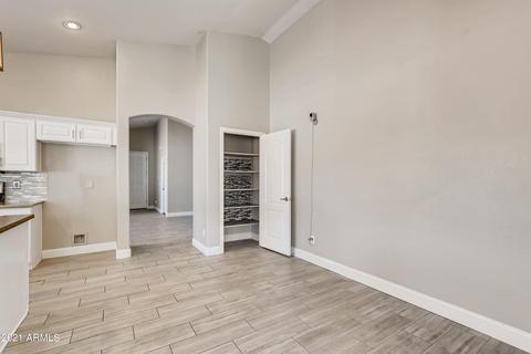 1405 E Clark Dr, Gilbert, AZ 85297 photo 8