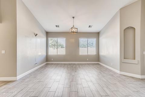 1405 E Clark Dr, Gilbert, AZ 85297 photo 7