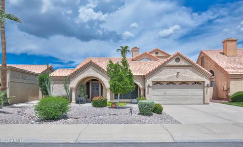 3920 E Amberwood Dr, Phoenix, AZ 85048 photo 1