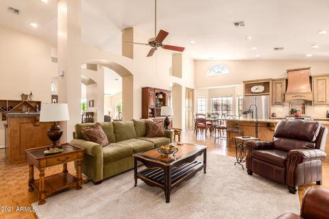 2763 E Winchcomb Dr, Phoenix, AZ 85032 photo 16