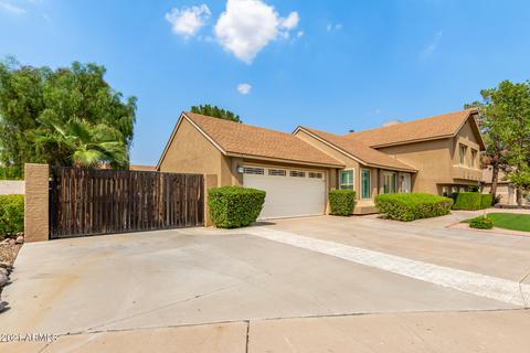 918 E Kerry Ln, Phoenix, AZ 85024 photo 2