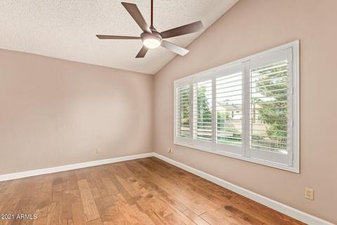 918 E Kerry Ln, Phoenix, AZ 85024 photo 16