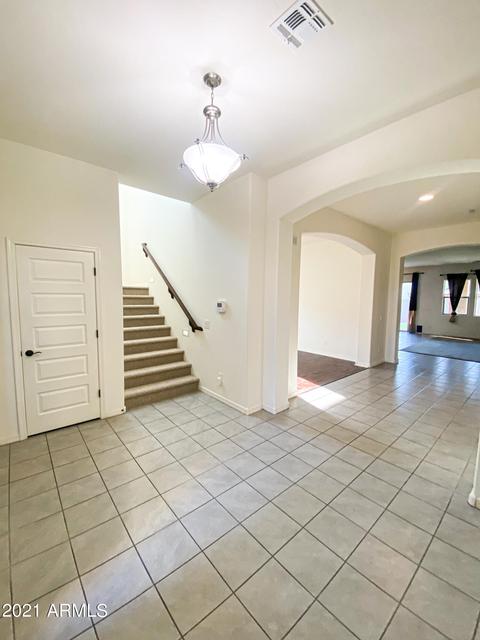 10136 E Cintron Dr, Mesa, AZ 85212 photo 4