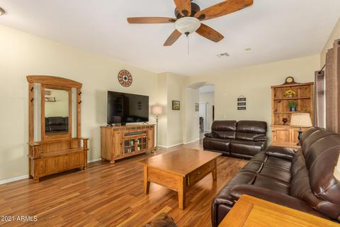 3705 E Wyatt Way, Gilbert, AZ 85297 photo 4