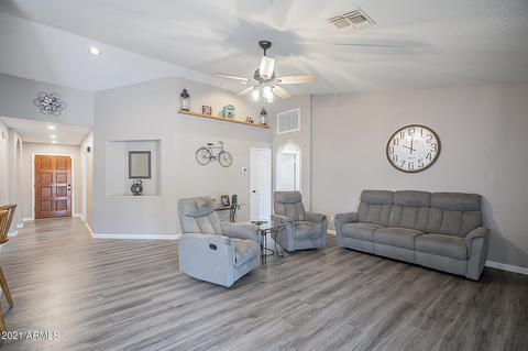 2355 E Sherri Dr, Gilbert, AZ 85296 photo 4