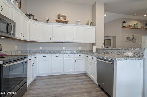 2355 E Sherri Dr, Gilbert, AZ 85296 photo 8