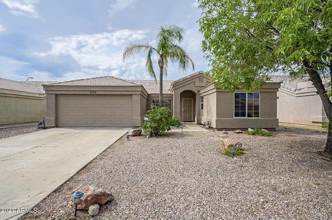 2355 E Sherri Dr, Gilbert, AZ 85296 photo 1