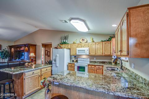 2533 E Tepee St, Apache Junction, AZ 85119 photo 25