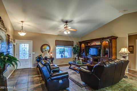 2533 E Tepee St, Apache Junction, AZ 85119 photo 17