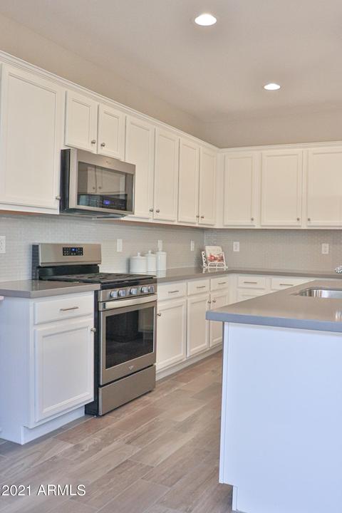 9852 E Ignition Dr, Mesa, AZ 85212 photo 5