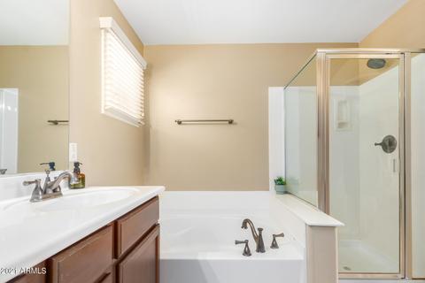 3883 E Sabra Ln, Gilbert, AZ 85296 photo 18