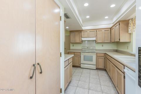 4621 E Valley View Dr, Phoenix, AZ 85044 photo 9