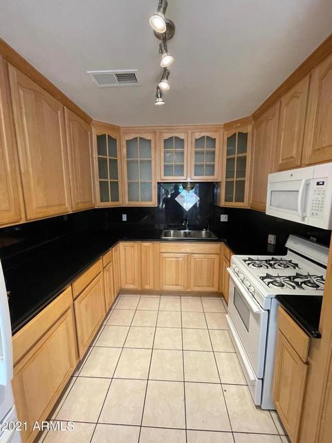 3430 E Flower St, Phoenix, AZ 85018 photo 10