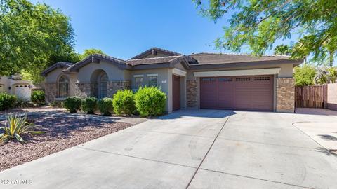 531 Elgin Ct, Gilbert, AZ 85295 photo 2