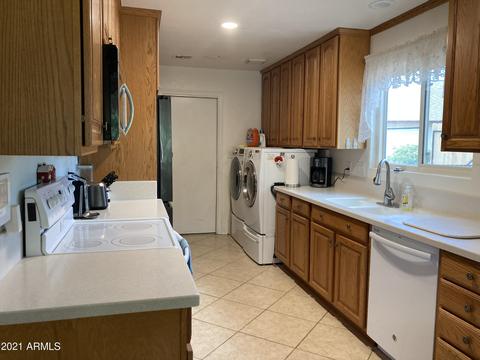 3739 E Florian Cir, Mesa, AZ 85206 photo 6