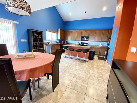 7513 S 15th Dr, Phoenix, AZ 85041 photo 10