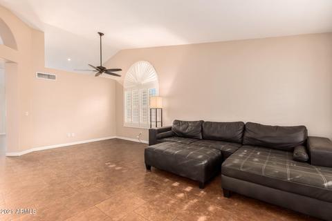 425 S Abilene Dr, Gilbert, AZ 85233 photo 4