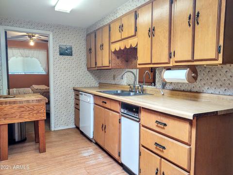 636 E Mulberry Ln, Bisbee, AZ 85603 photo 9