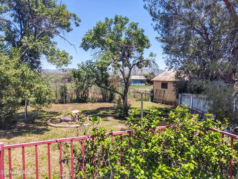 636 E Mulberry Ln, Bisbee, AZ 85603 photo 3