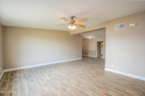 4236 N 50th Dr, Phoenix, AZ 85031 photo 8