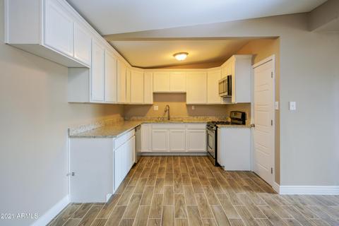 4236 N 50th Dr, Phoenix, AZ 85031 photo 11