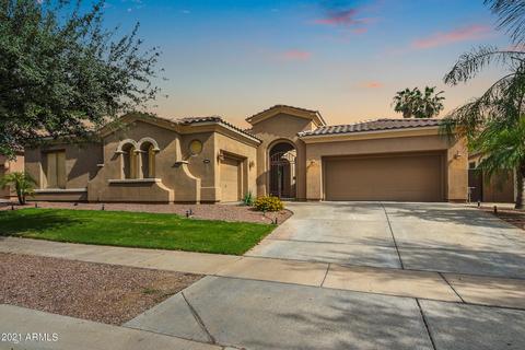 4563 E Carriage Way, Gilbert, AZ 85297 photo 1