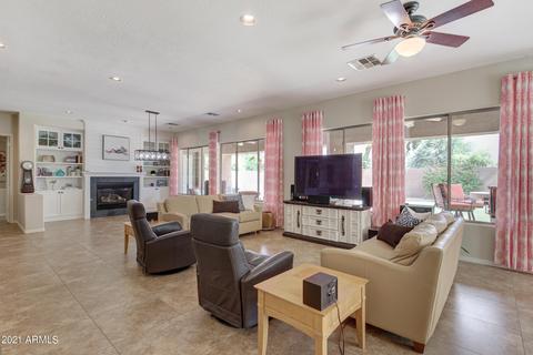 4563 E Carriage Way, Gilbert, AZ 85297 photo 24