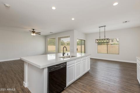 2265 S Labelle --, Mesa, AZ 85209 photo 9