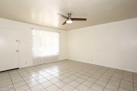 5748 N 38th Dr, Phoenix, AZ 85019 photo 8