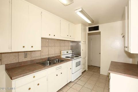 5748 N 38th Dr, Phoenix, AZ 85019 photo 11