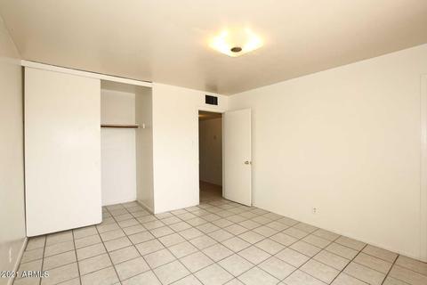 5748 N 38th Dr, Phoenix, AZ 85019 photo 17