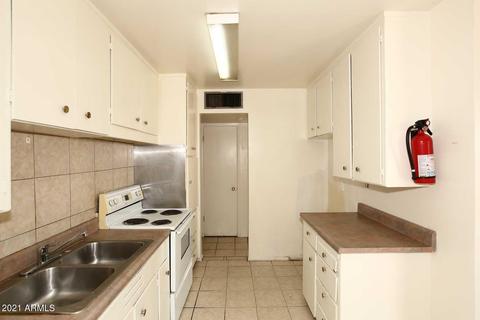 5748 N 38th Dr, Phoenix, AZ 85019 photo 12
