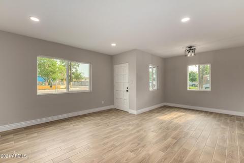 3245 E Garfield St, Phoenix, AZ 85008 photo 5