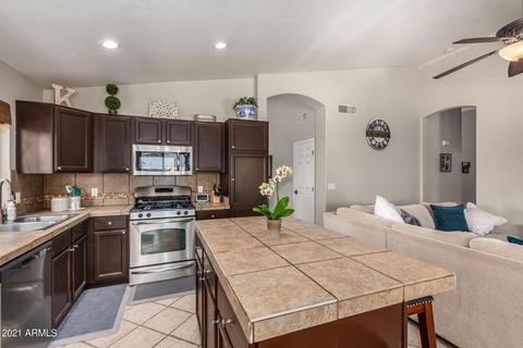 2303 E Manor Dr, Gilbert, AZ 85296 photo 11