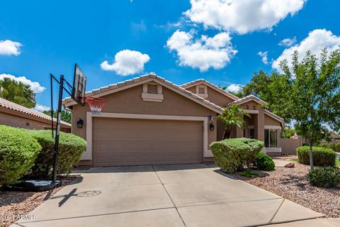 2303 E Manor Dr, Gilbert, AZ 85296 photo 1