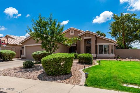 2303 E Manor Dr, Gilbert, AZ 85296 photo 2