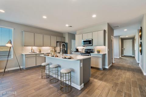 9352 E Grapefruit Dr, Florence, AZ 85132 photo 1