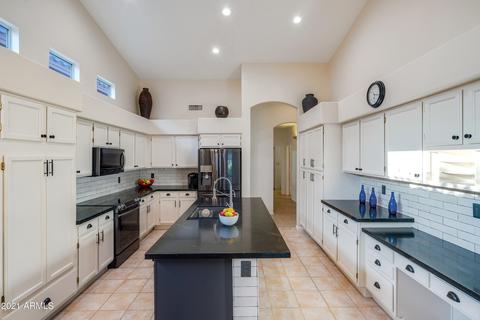 757 E Mountain Sky Ave, Phoenix, AZ 85048 photo 3