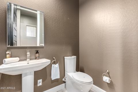 10563 E Hawk Ave, Mesa, AZ 85212 photo 16