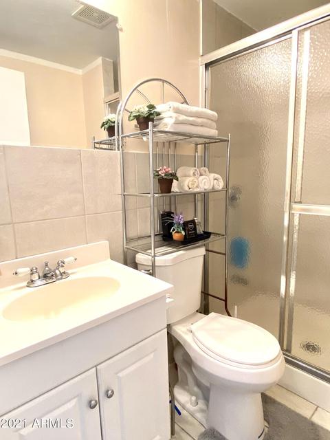 3640 E Paradise Dr, Phoenix, AZ 85028 photo 22