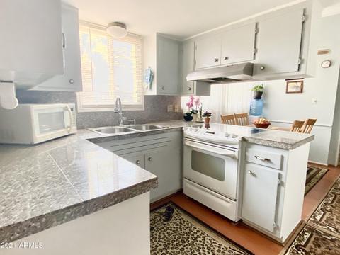 3640 E Paradise Dr, Phoenix, AZ 85028 photo 12