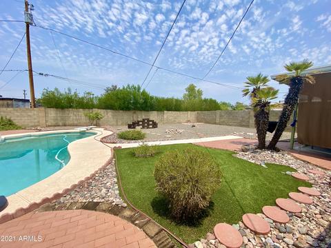 3640 E Paradise Dr, Phoenix, AZ 85028 photo 5
