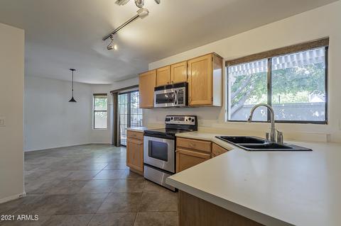 1702 E Oak Harbor Dr, Gilbert, AZ 85234 photo 9