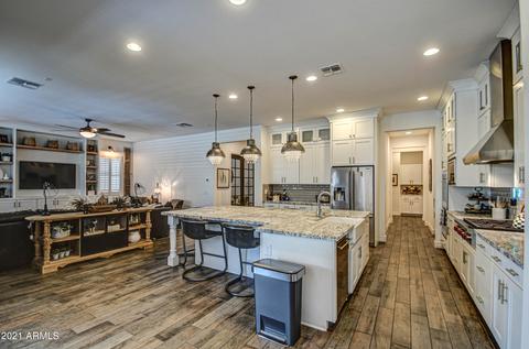 3754 E Arabian Dr, Gilbert, AZ 85296 photo 6