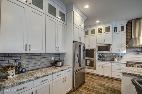 3754 E Arabian Dr, Gilbert, AZ 85296 photo 9
