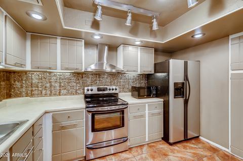 4201 E Camelback Rd #26, Phoenix, AZ 85018 photo 10